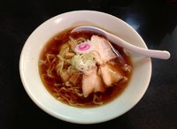 「豚清湯と煮干の喜多方？らーめん（醤油） 700円」@ラーメン屋 ガイ・キッチン（仮）の写真