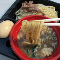 「麺や而今 濃厚魚貝三獣士つけ麺 800円（前売券利用）」@大つけ麺博 日本一決定戦2の写真