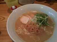 「鶏白湯らーめん（醤油）」@支那そば 一本気の写真