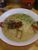 「Aセット（ラーメン、ライス）」@ラーメン一興 立花本店の写真