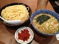 「朝つけめん 大盛 + 辛味」@六厘舎の写真
