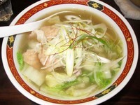 「わんたんめん　760円」@わんたんめんの店 しお福の写真