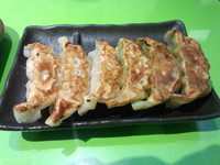 「餃子(350円)」@らーめん むつみ屋 ゲートシティ大崎店の写真