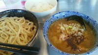 「かれつけ中盛＋とろけるチーズ＋小ライス」@三代目 狼煙の写真