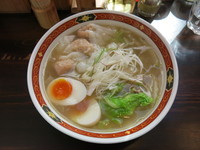 「味玉わんたんめん：860円」@わんたんめんの店 しお福の写真