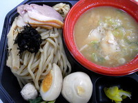 「【吉田商店】濃厚とりつけそば+全部のせ」@大つけ麺博 日本一決定戦2の写真