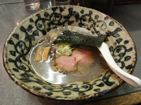 「イワシ醤油そば」@洛二神の写真