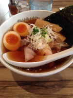 「特製中華そば（&特製ベジソバについても）」@ソラノイロ ARTISAN NOODLESの写真