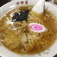 「ラーメン　450円」@伊勢屋の写真