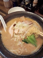 「味噌ラーメン750円＋サービスライス」@ラーメン食堂 二枚看板の写真
