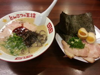 「とんこつの王様 特製」@とんこつの王様 狭山総本店の写真