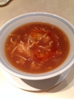 「酸辣魚翅麺」@雪園 横須賀店の写真