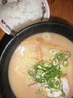 「天下一品らーめん+半ライス　「750円+無料」」@天下一品 仙台バイパス店の写真