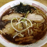 「ラーメン（醤油）505円　チャーシュ−1枚（携帯クーポン）」@らーめん たじま屋の写真