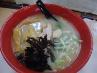 「とり麺+えびワンタン　950円」@とり麺や五色の写真
