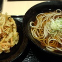 自家製かき揚げ十割そば＝６５０円
