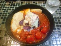 「肉入り海老トマトらーめん（1050円）＋替玉（100円）」@らーめん 五ノ神製作所の写真