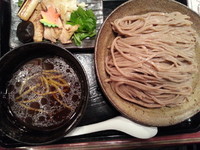 「かしわ南蛮つけめん(大盛・600g・冷もり)930円」@三ツ矢堂製麺 深谷花園店の写真