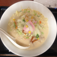 「長崎ちゃんぽん 550円＋麺増量（150g）」@長崎ちゃんぽん  リンガーハット 新横浜北口店の写真
