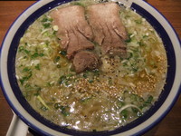 「仙台牛タンねぎ塩ラーメン（980円）」@仙台牛タンねぎ塩ラーメン 㐂蔵の写真