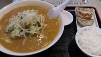 「味噌ラーメン定食_750円」@謝謝ラーメンの写真