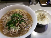 「【限定】肉吸いラーメン（小じゃこめし付き）850円」@中華蕎麦 瑞山（ZUIZAN）の写真