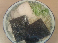 「中華そば普通650円/普通･油ぽく･身入･ﾁｬｰｼｭｰ2枚増」@ケンチャンラーメン 山形の写真