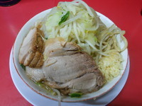 「ラーメン（ヤサイ・ニンニク）」@ラーメン二郎 大宮店の写真