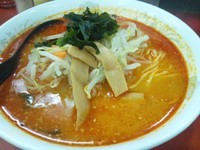 「辛味噌ラーメン５００円大盛無料」@らーめん ほん田の写真