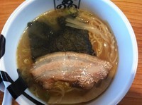 「濃厚醤油ラーメン 630円」@ラーメン のしめの写真