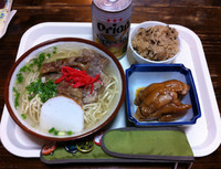 「ソーキそば並＋テビチ＋オリオンビール＋ジューシー」@田舎 公設市場南店の写真