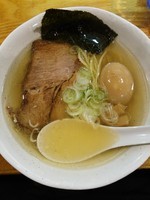 「塩らあめん」@上州地鶏ラーメン 翔鶴の写真