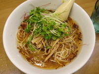 「醤油SOBA(750円)」@麺屋 Hulu-luの写真