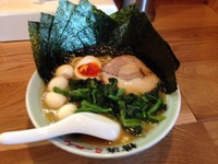 「ラーメン（650円）」@壱八家 つきみ野店の写真