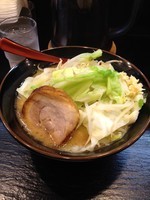 「豪麺・並 固め\800」@ゴル麺。 横浜2号店の写真