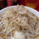 大豚ラーメン（ニンニク・アブラ・タマネギ・魚粉）