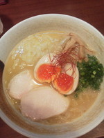 「超濃厚白湯らーめん（硬め）￥７３０＋味玉（クーポン）」@麺匠ようすけの写真