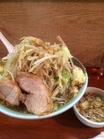 「らーめん」@ラーメン富士丸 西新井大師店の写真