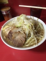 「小豚」@ラーメン二郎 千住大橋駅前店の写真