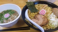 「あつ盛+特盛+チーズごはん+味玉（無料クーポン）」@つけ麺屋の写真