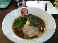 「魁花ラーメン＋麦酒＆餃子」@天然魳煮干だしらーめん創房 魁花の写真