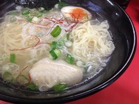 「しおラーメン(650円)+大盛（100円）+ライス100円」@ささやん 塩ラーメンの写真