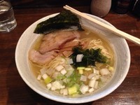 「塩煮干ラーメン」@煮干専門 中華そば 平八の写真