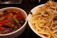 「肉増カラシビつけ麺（大盛）＋炒めモヤシ」@カラシビ味噌らー麺・つけ麺 神田本店の写真