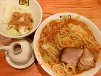 「新潟濃厚味噌濃菜麺＋ジロベジ（こってり）」@濃菜麺 井の庄の写真