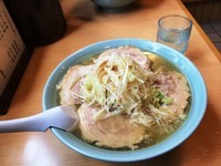 「ネギチャーシュー大盛り」@榮ラーメンの写真