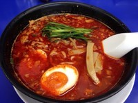 「旨辛ラーメン 4辛 830円」@来来亭 太秦店の写真