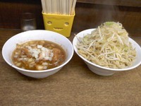 「大たまつけ、豚まし、野菜まし」@蓮爾 さんこま店の写真