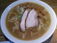 「こく煮干し　￥800」@長尾中華そば 東京池袋店の写真