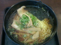 「播磨王醤油ラーメン650円」@三木サービスエリア （下り）の写真